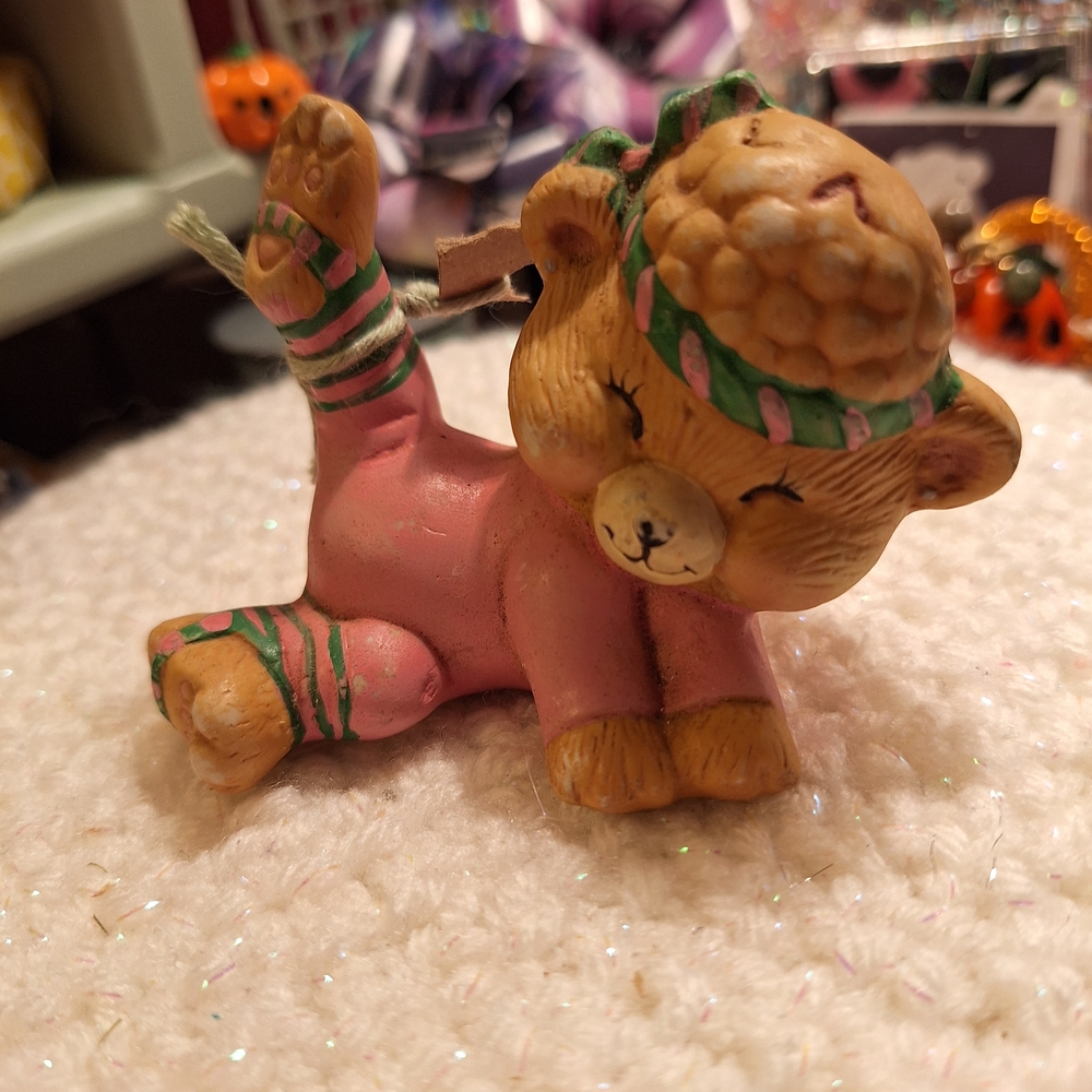Vintage Teddy Bear Porcelain Figurine 80’s Exercise Jazzercise  Ring Holder